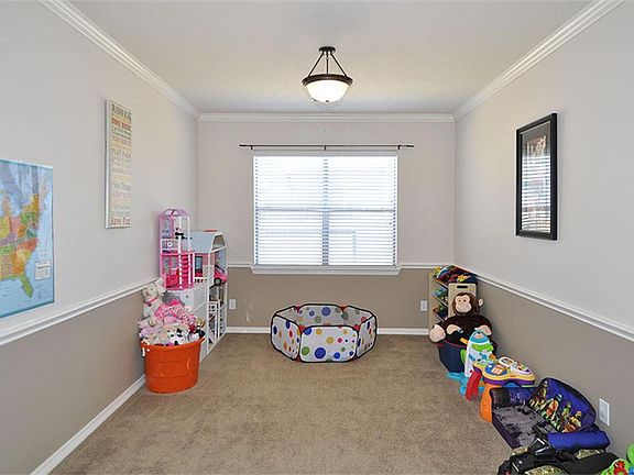 5th image of 20158 Royal Orchard Dr