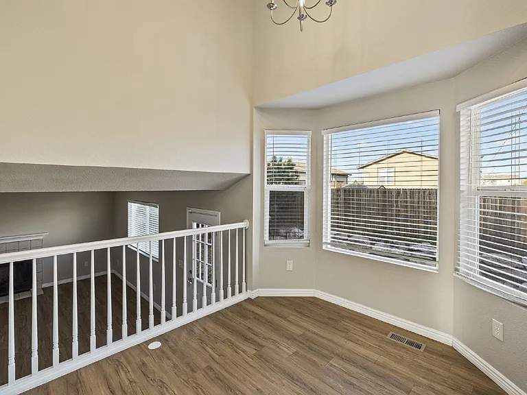 1719 S Canoe Creek Dr — Photo 11