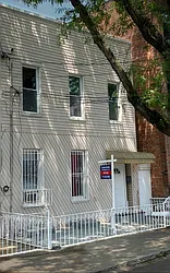 16-39 Summerfield Street  image 1 of 14