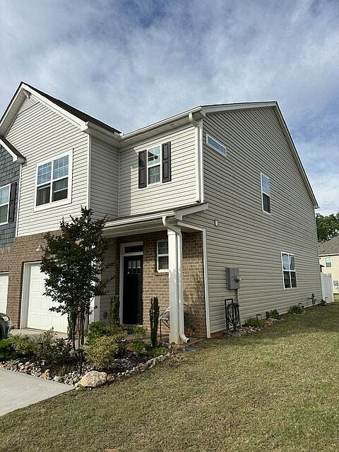 1st image of 453 Bee Cove Way