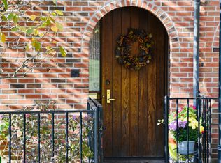 20 Gramatan Ct, Bronxville, NY 10708