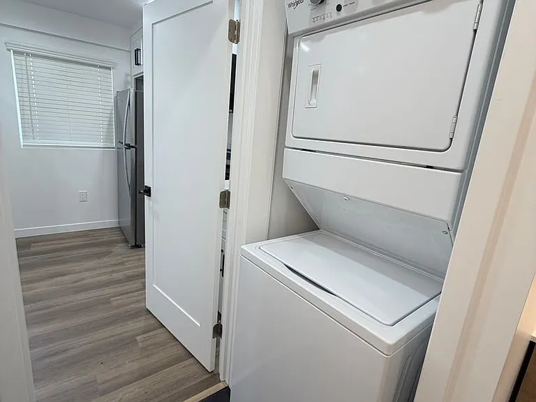4913 - 4915 Cahuenga Blvd, North Hollywood, CA 91601 — Photo 5