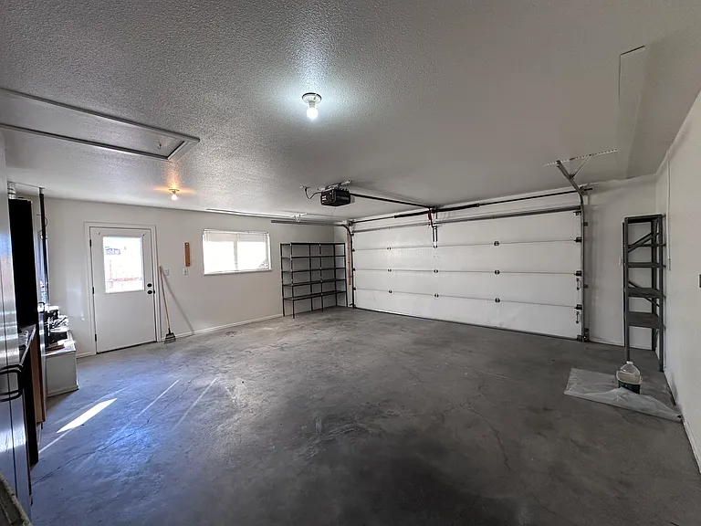 3043 1/2 Regal Ct — Photo 30