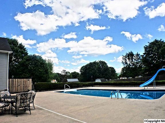 2nd image of 102 Rich Dr
