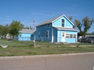 522 N Crook Ave, Hardin, MT 59034