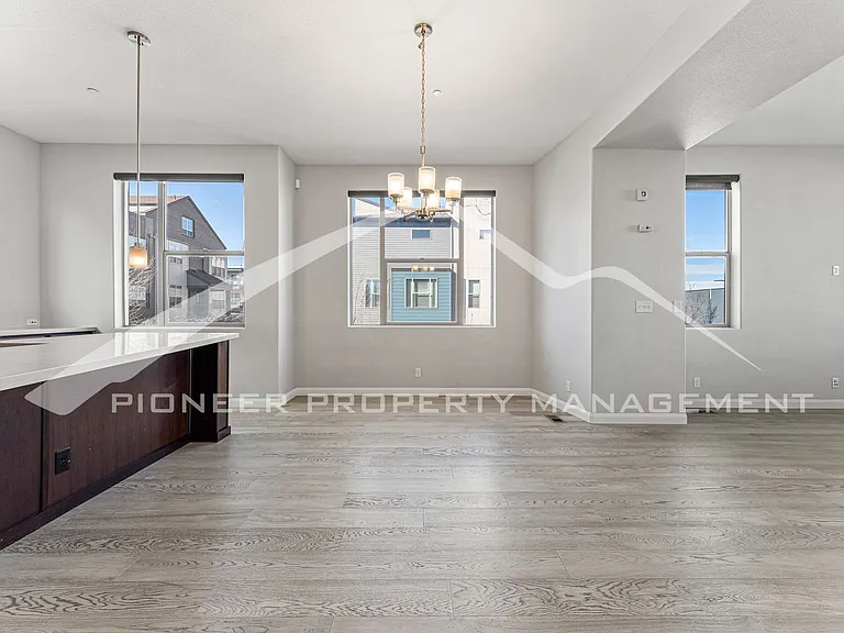 6996 W Alaska Dr — Photo 10