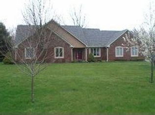 1872 N Sugar Creek Trl, Greenfield, IN 46140