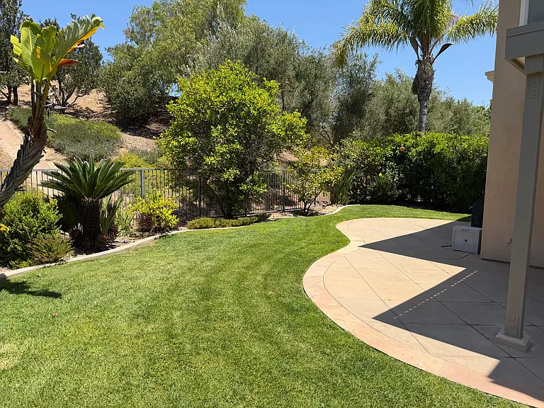 10261 Boyd Dr — Photo 43