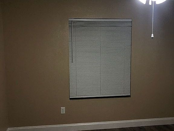 5th image of 249 Afton Sq Unit 203