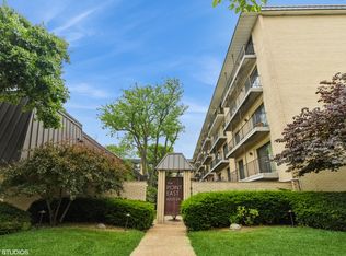 6229 N Niagara Ave APT 209, Chicago, IL 60631