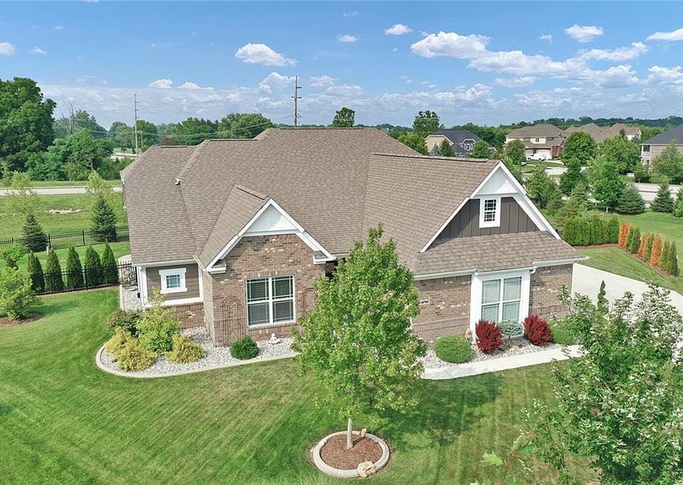 1st image of 13292 Regina Ct