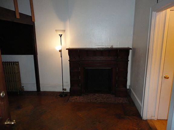 3rd image of 618 Madison Ave APT 1