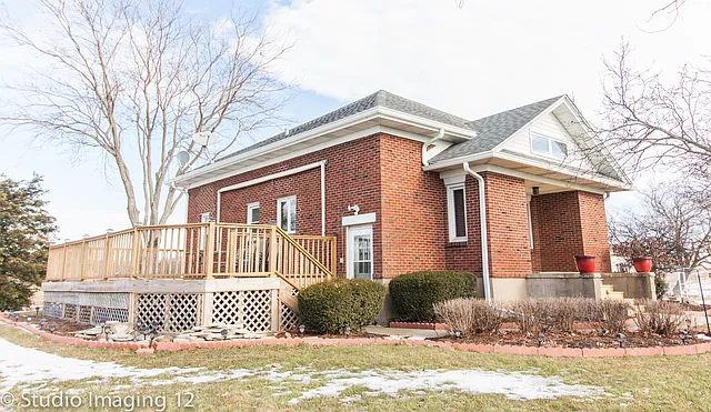 44W678 Berner Rd photo 1