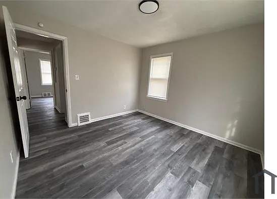 13901 Cranwood Park Blvd — Photo 5