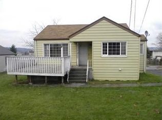 1016 S 100th St, Seattle, WA 98168