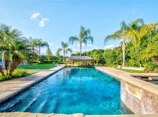 5762 Via Las Nubes, Riverside, CA 92506