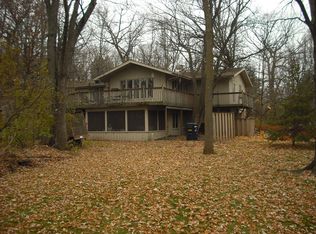 15640 Oak Ridge Rd, Eden Prairie, MN 55346