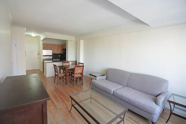 Rented by (Legacy) NY 101, Inc. | media 5