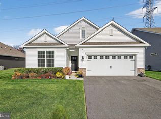 103 Congressional Ct, Moorestown, NJ 08057