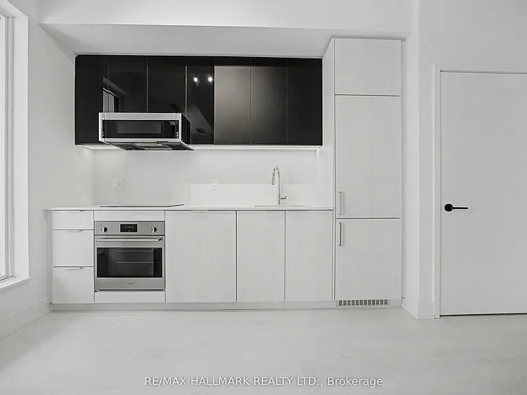 308 Jarvis St #203 — Photo 8