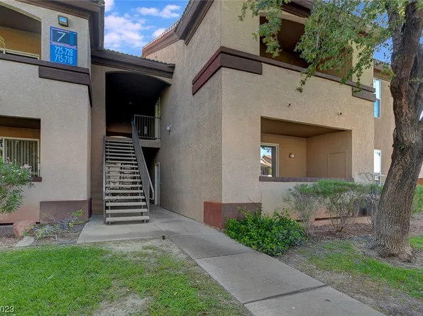 231 W Horizon Ridge Pkwy APT 727, Henderson, NV 89012