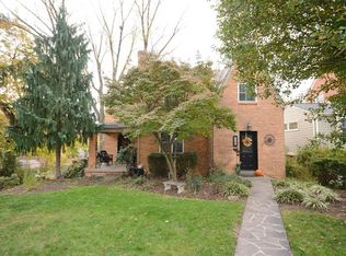 440 Longridge Dr, Pittsburgh, PA 15243