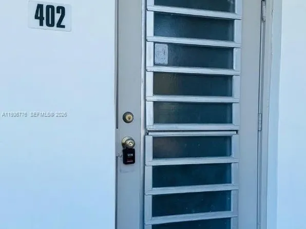 5000 NW 36th St APT 402, Fort Lauderdale, FL 33319