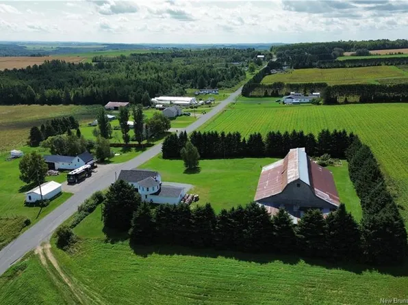 296 Montagne A Comeau Rd, Saint Andra, NB E3Y 3G1