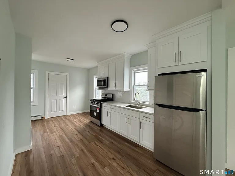 17 Laura St — Photo 10
