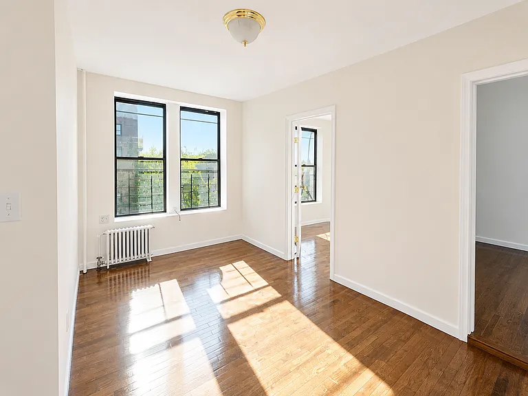 275 W 144th St #26 — Photo 3