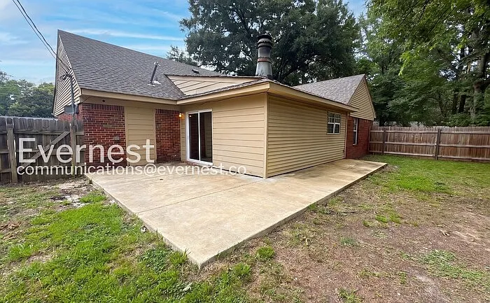 8474 Charleston Dr — Photo 19