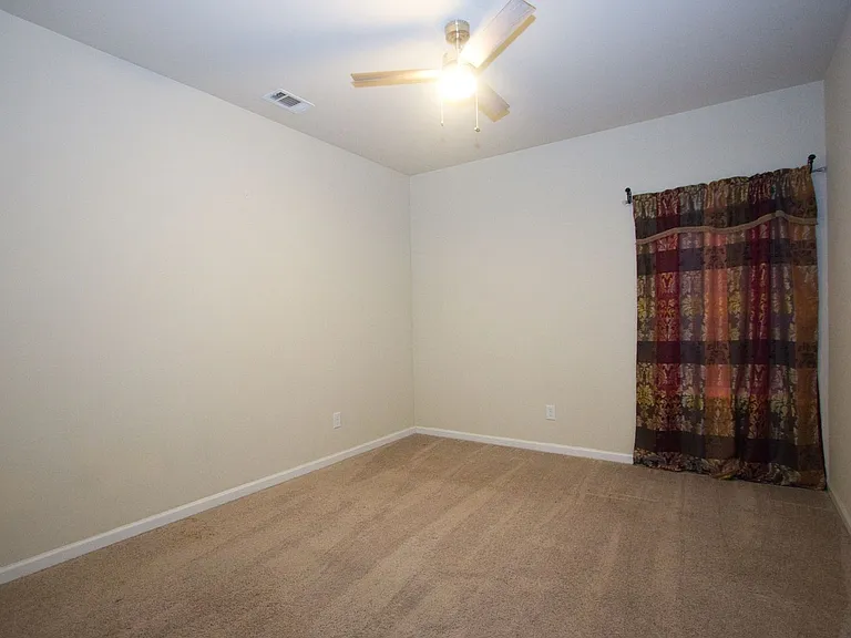 793 Kaitlyn Dr — Photo 19
