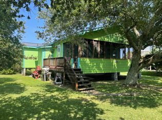 57193 Diamond Shoal Dr, Hatteras, NC 27943