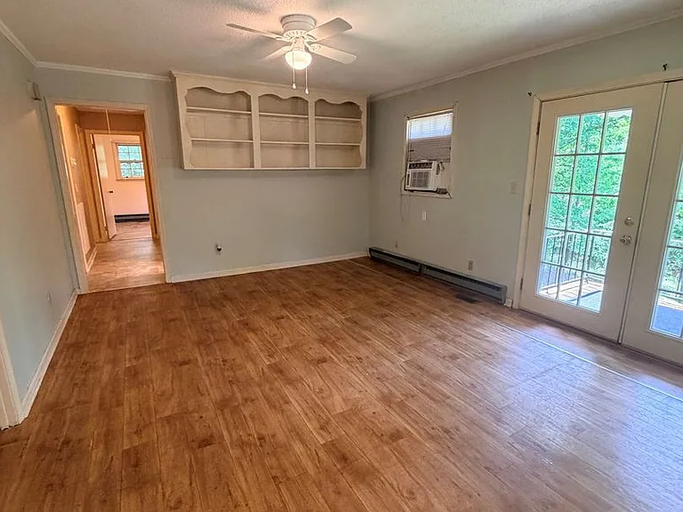 10 Dogwood Ln — Photo 9