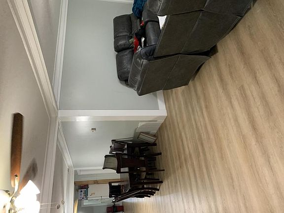 2nd image of 825 Pinellas St