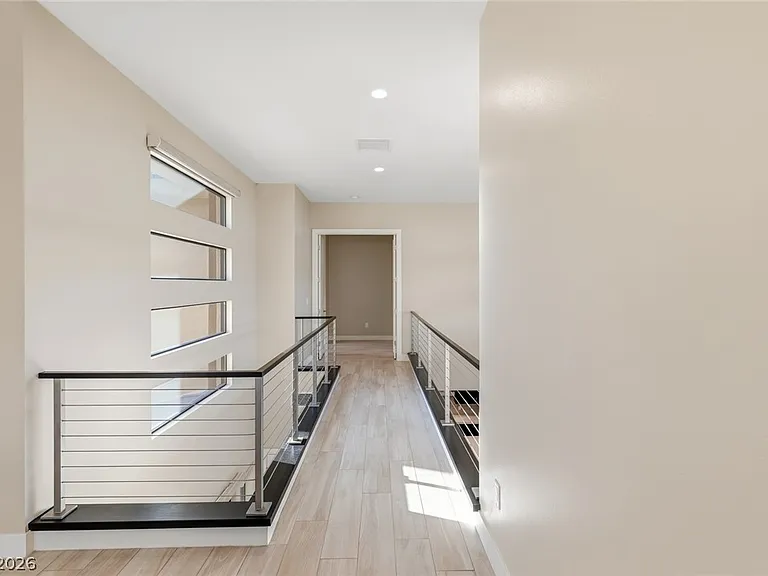 64 Grey Feather Dr — Photo 26