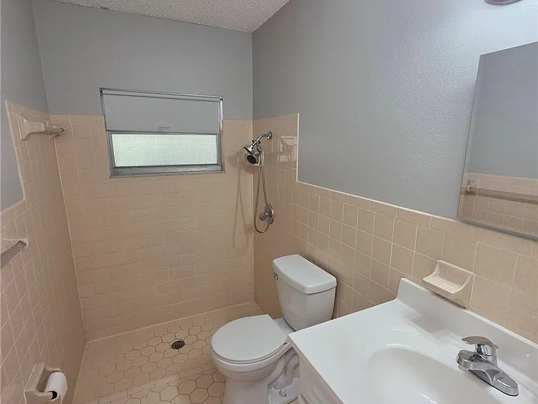 2702 Golf Hammock Dr — Photo 10