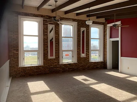 103 1/2 W Main St — Photo 1