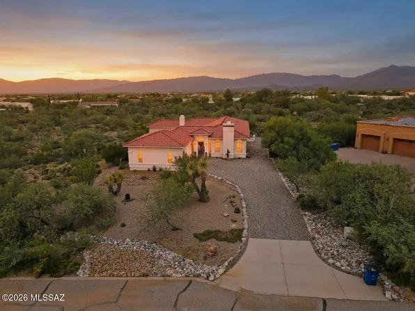 620 N Fairhaven Dr, Vail, AZ 85641