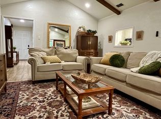 1116 Willowcreek Rd, Cleburne, TX 76033