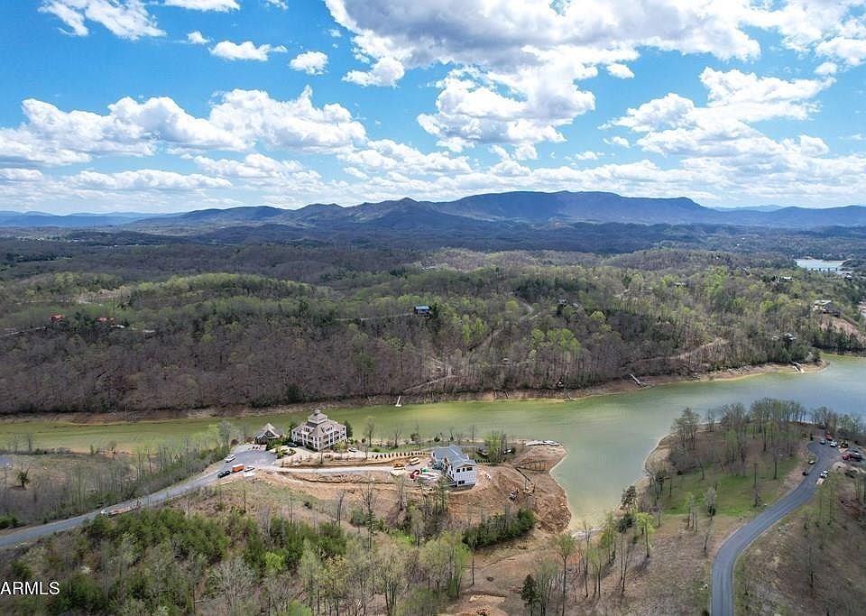 1st image of 20 Stone Bridge Dr #20