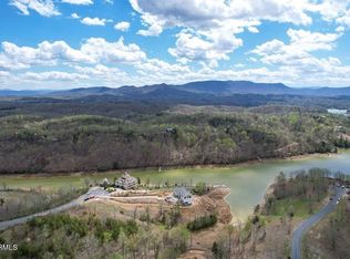 20 Stone Bridge Dr #20, Dandridge, TN 37725