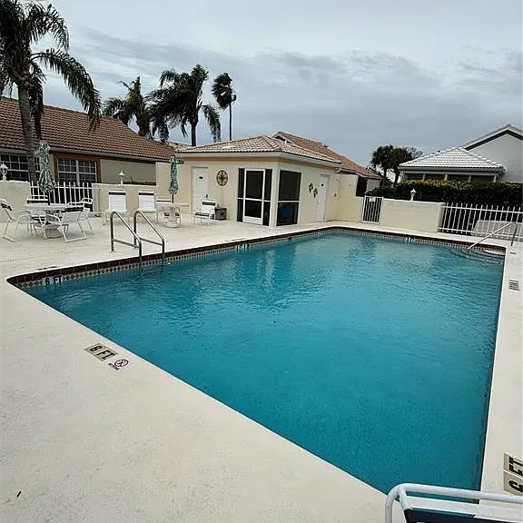 1332 Capri Isles Blvd — Photo 29
