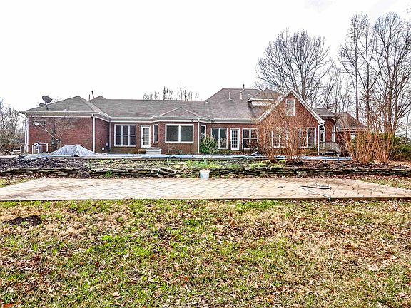 5th image of 45 Jameson Dr