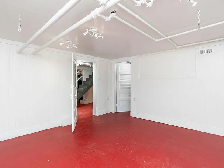 550 Valley St — Photo 47