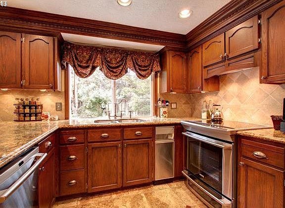 4th image of 2039 SE Village Ct
