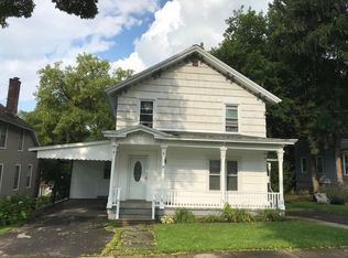 39 Steel St, Auburn, NY 13021