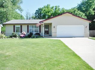 2320 Easy St SW, Wyoming, MI 49519