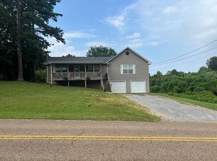 2313 Sweetwater Vonore Rd, Sweetwater, TN 37874