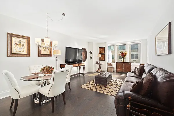 Sold by Miriam Izsak Realty  LLC | media 1